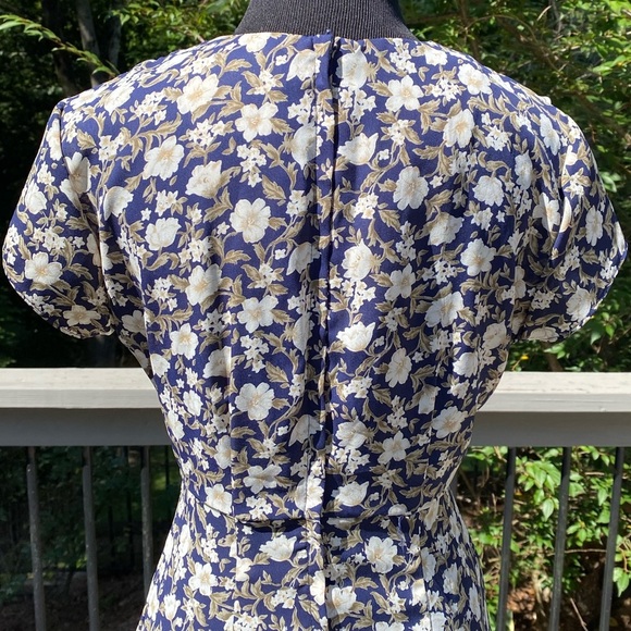 Vintage 90s does 30s Cottagecore Floral Ruffle Tea MIDI Empire Waist Dress - Picture 8 of 10